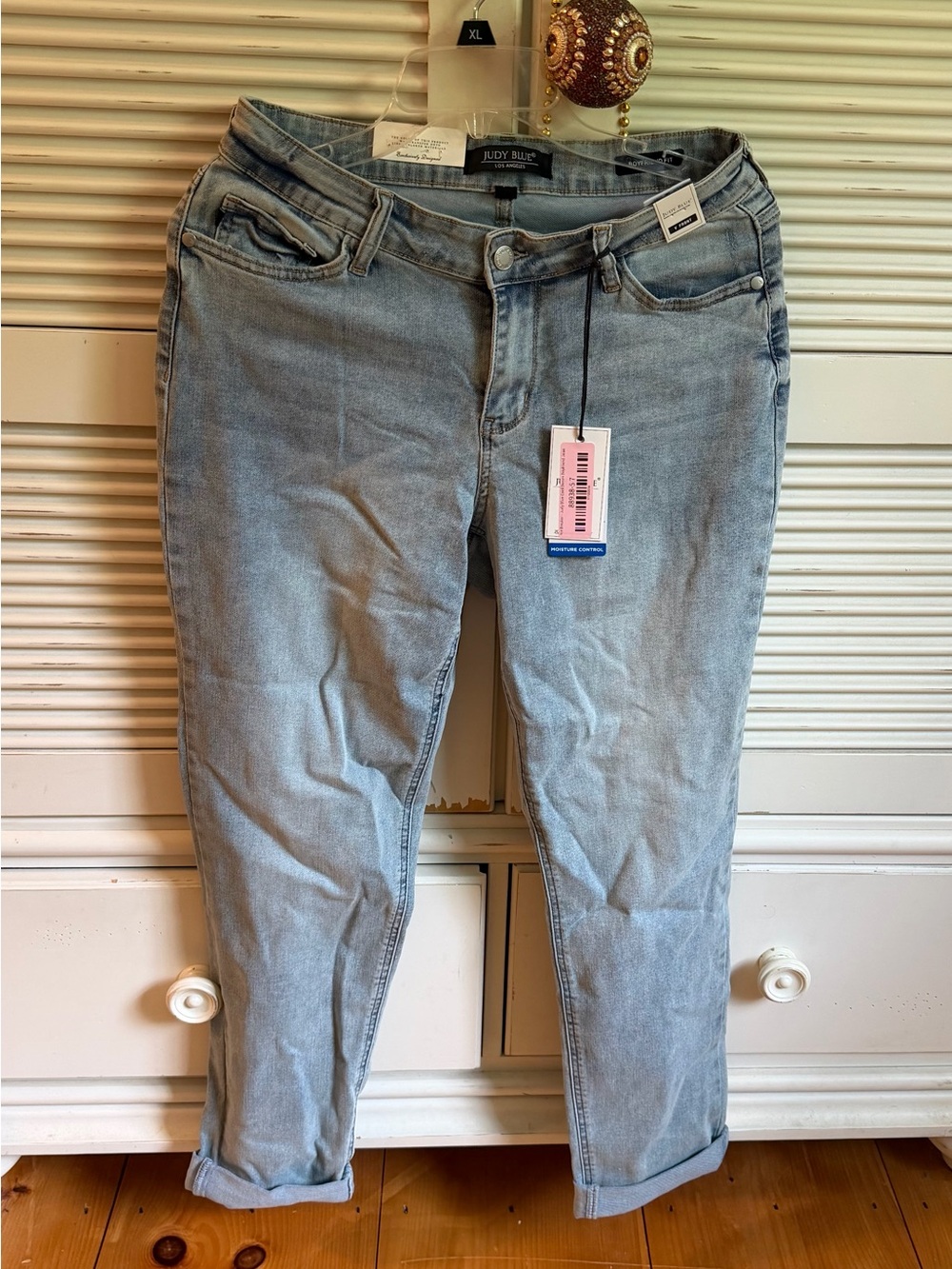 Judy Blue Light Wash Boyfriend Jeans Size 7/28 NWT